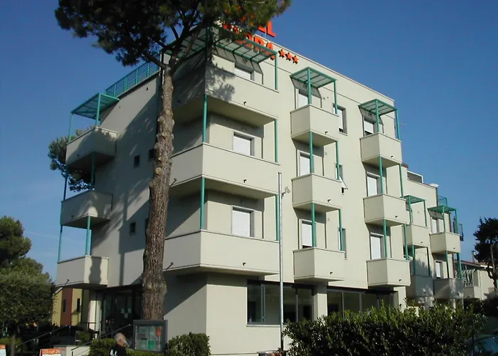 Hotel Flora